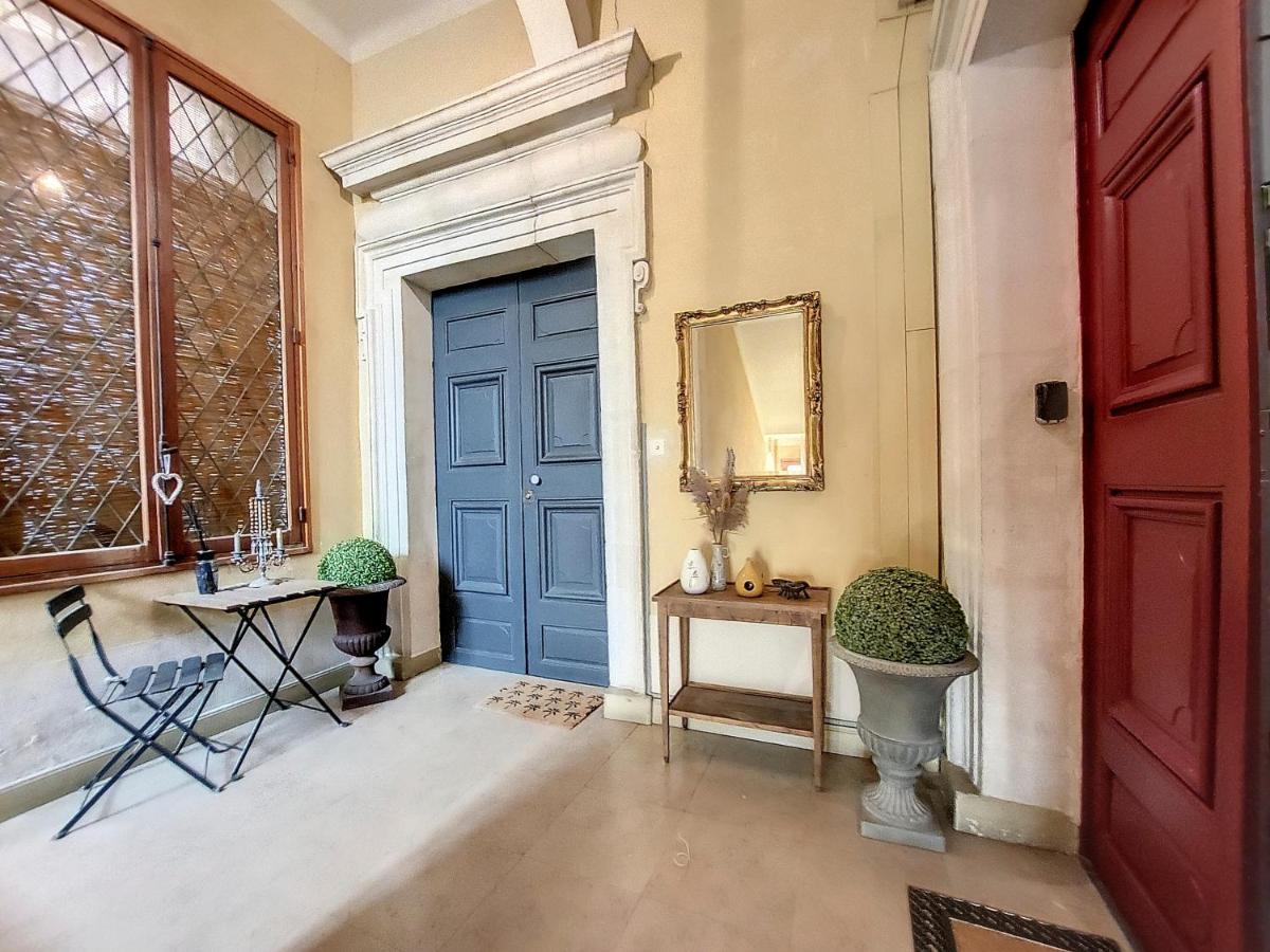 Apartamento L'Antre Des Papes Aviñón Exterior foto